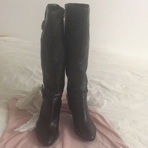 Alfani High Heel Boot in Good Condition